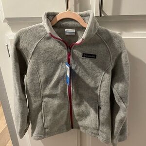 Girl’s Columbia Gray Fleece Jacket with pink zippers size M (10/12)